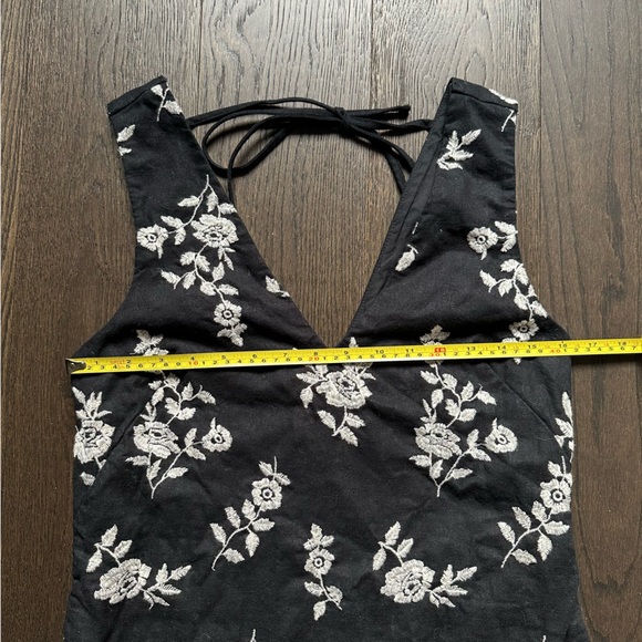 Abercrombie & Fitch US SP Women's Embroidered Linen-Blend Mini Dress - Picture 8 of 15